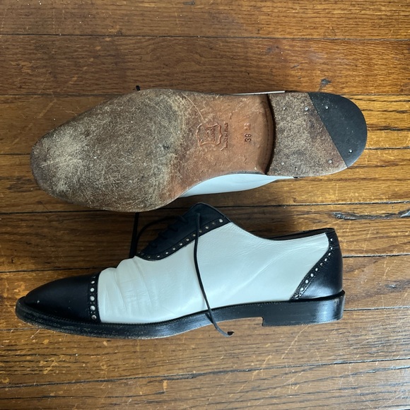 Manolo Blahnik Black and White Oxfords - Picture 5 of 6